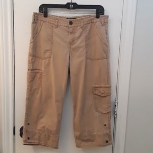 Eddie Bauer Tan Colir, Crop Cargo Pants